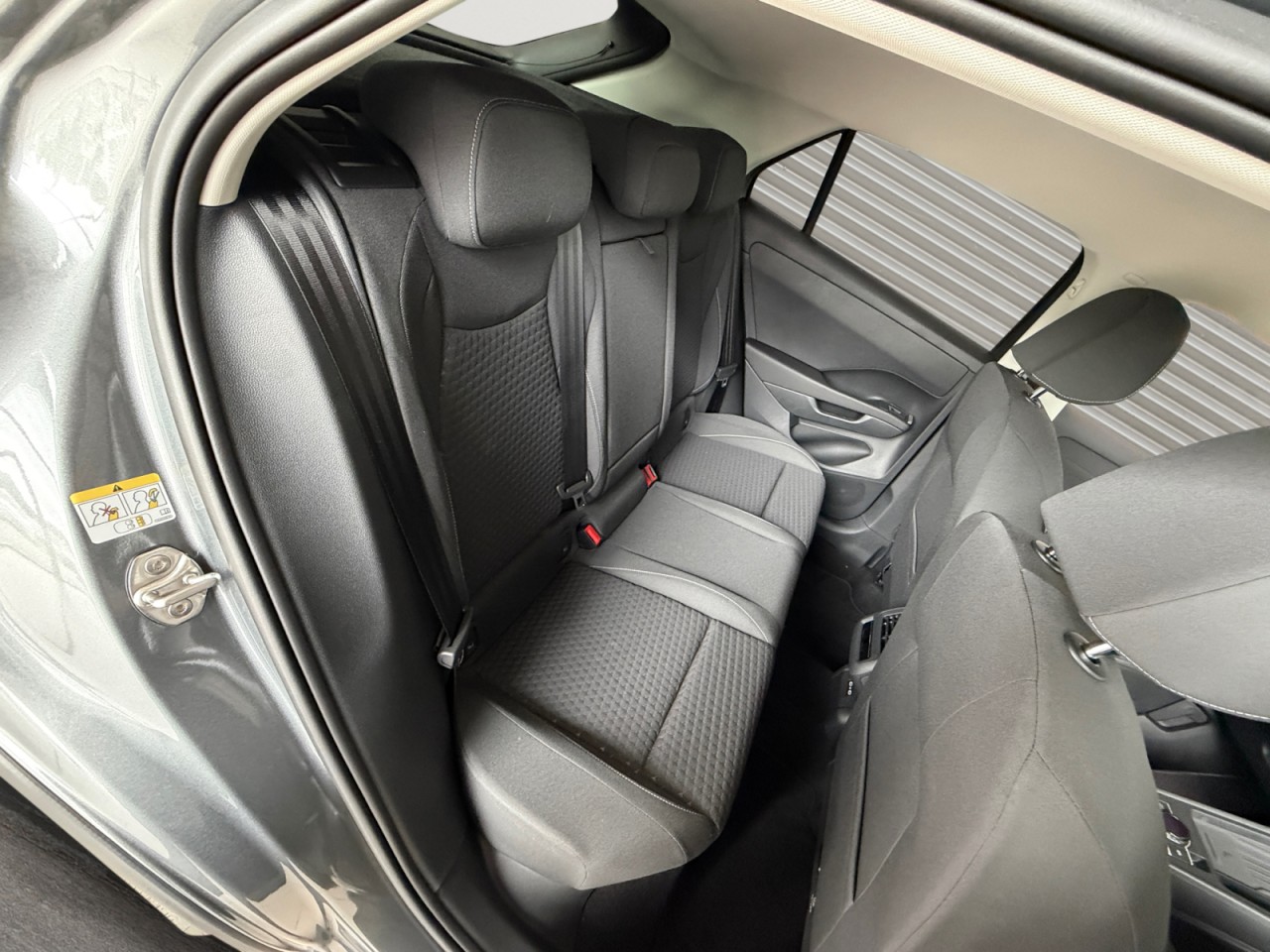 Bild 9 - T-Roc Life 1.5 l eTSI 110 kW 7-Gang-DSG Klima
