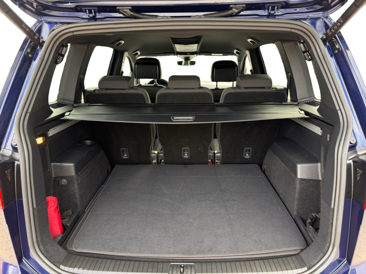 Bild 11 - Touran 1.5 TSI Comfortline 7-Sitze ACC Kamera