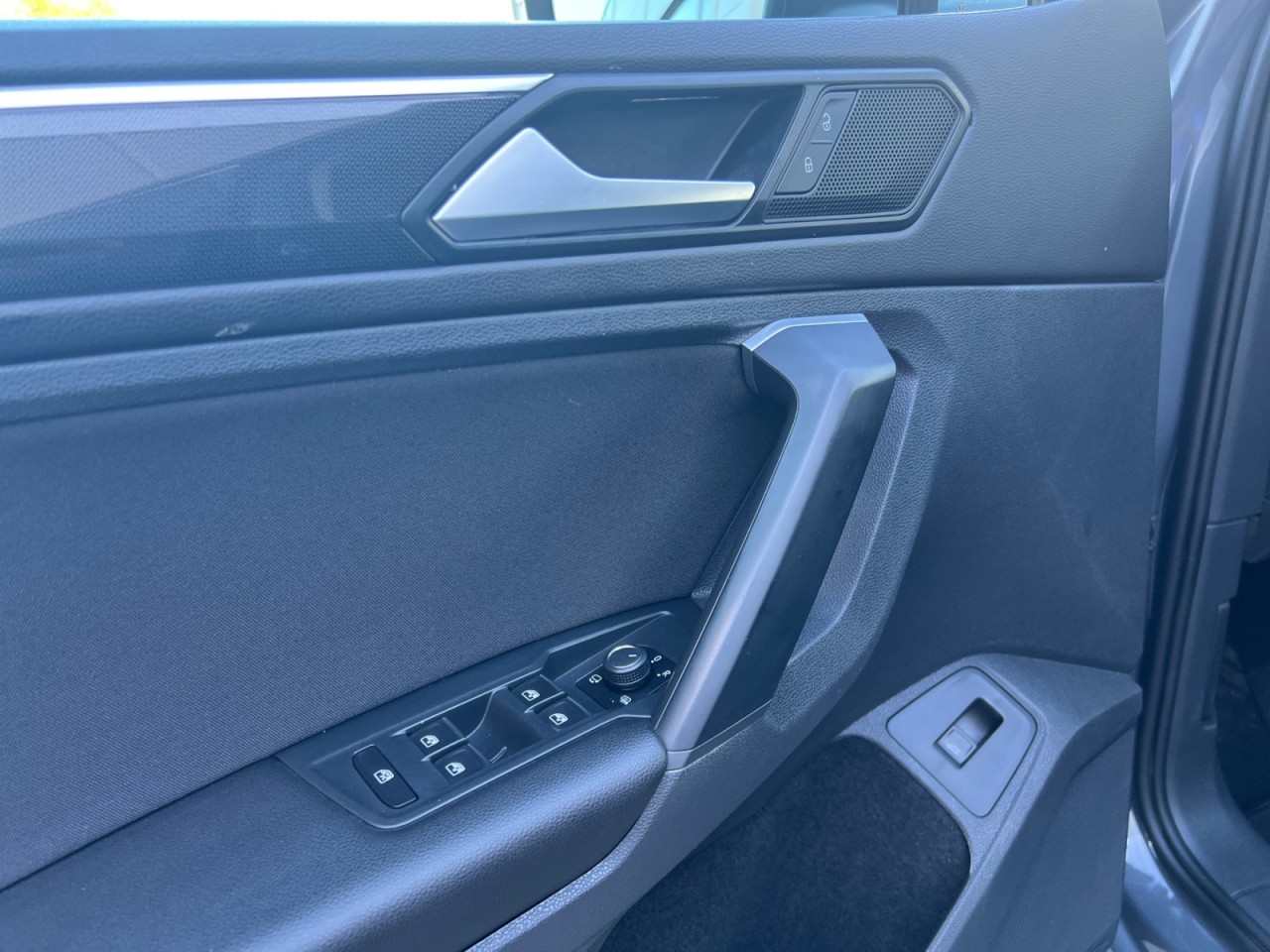 Bild 3 - Tiguan 2.0 TDI Elegance 4Motion Klima Navi