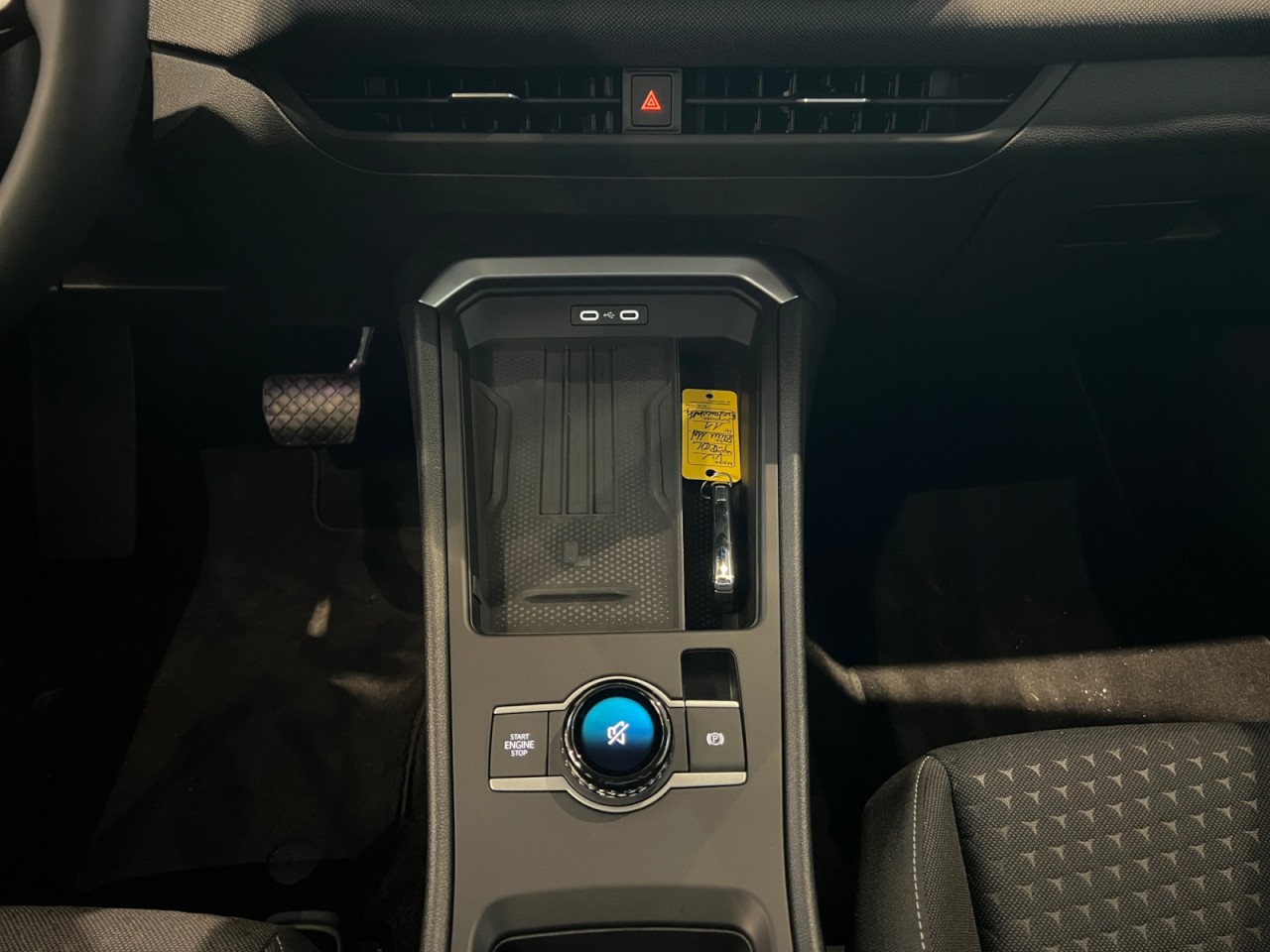 Bild 7 - T-Roc Life 1.5 l eTSI OPF DSG Klima