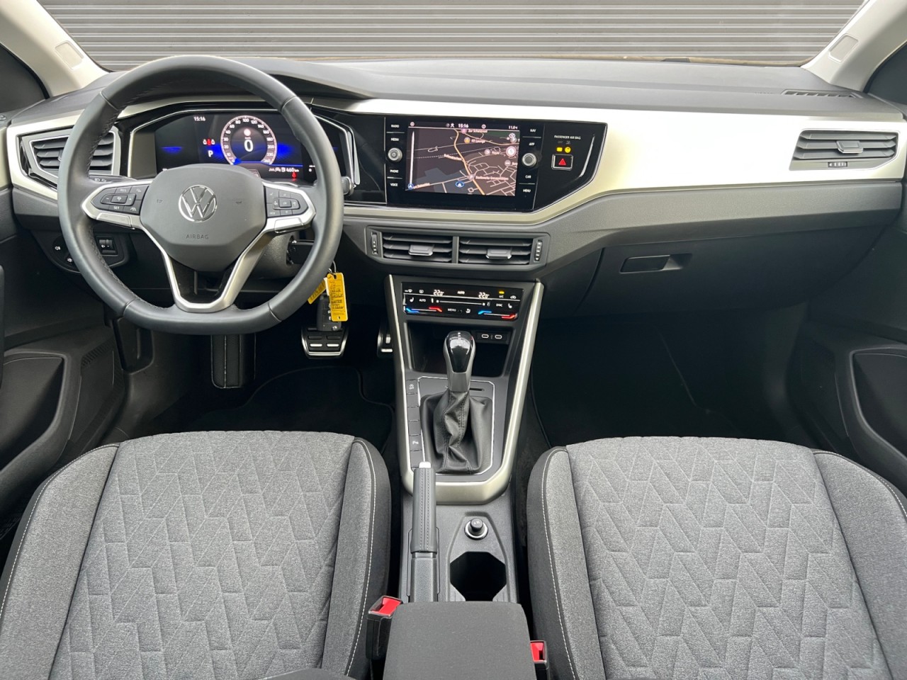 Bild 4 - Polo 1.0 TSI Move Klima Navi Rückfahrkamera