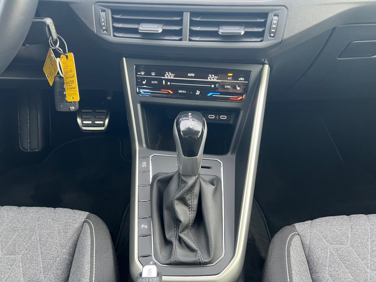 Bild 7 - Polo 1.0 TSI Move Klima Navi Rückfahrkamera