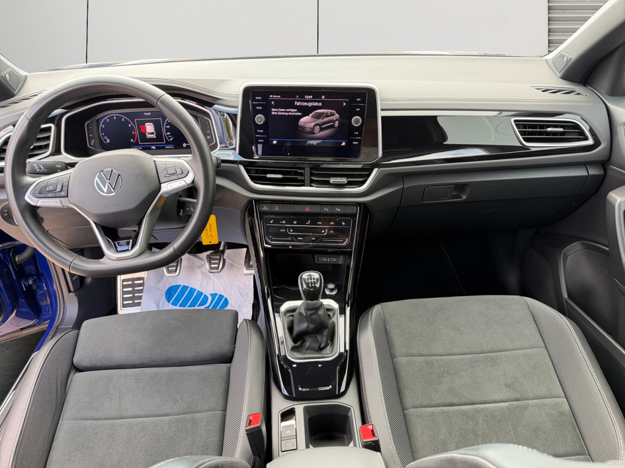 Bild 4 - T-Roc 1.5 TSI R-Line NAV Klima Navi