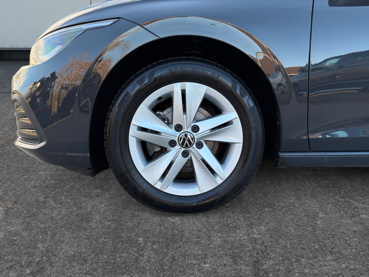 Bild 20 - Golf VIII 2.0 TDI Life Klima Navi Einparkhilfe