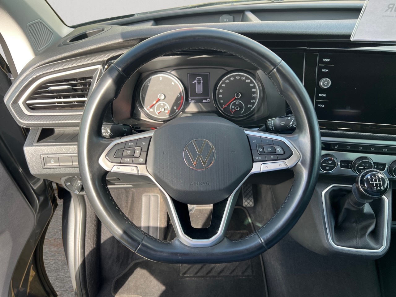 Bild 5 - T6.1 Multivan 2.0 TDI Trendline AHV RFK NAVI LED