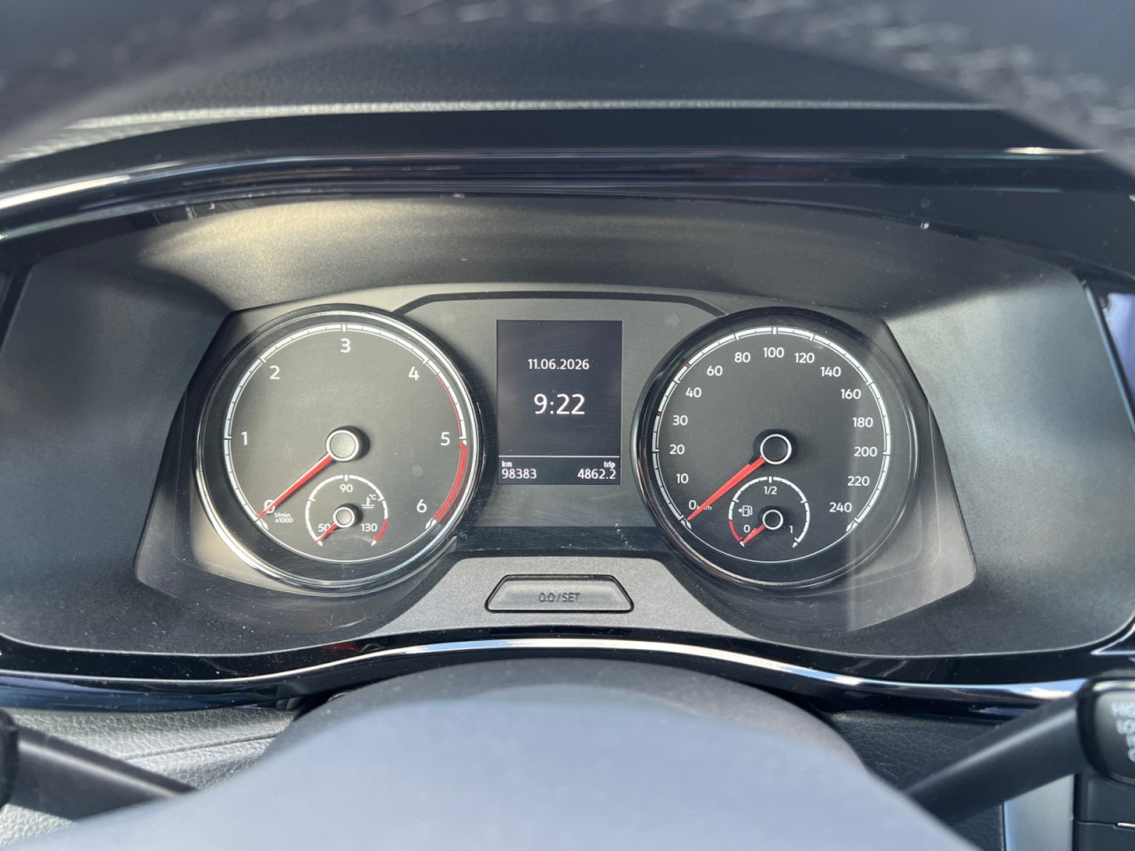 Bild 6 - T6.1 Multivan 2.0 TDI Trendline AHV RFK NAVI LED