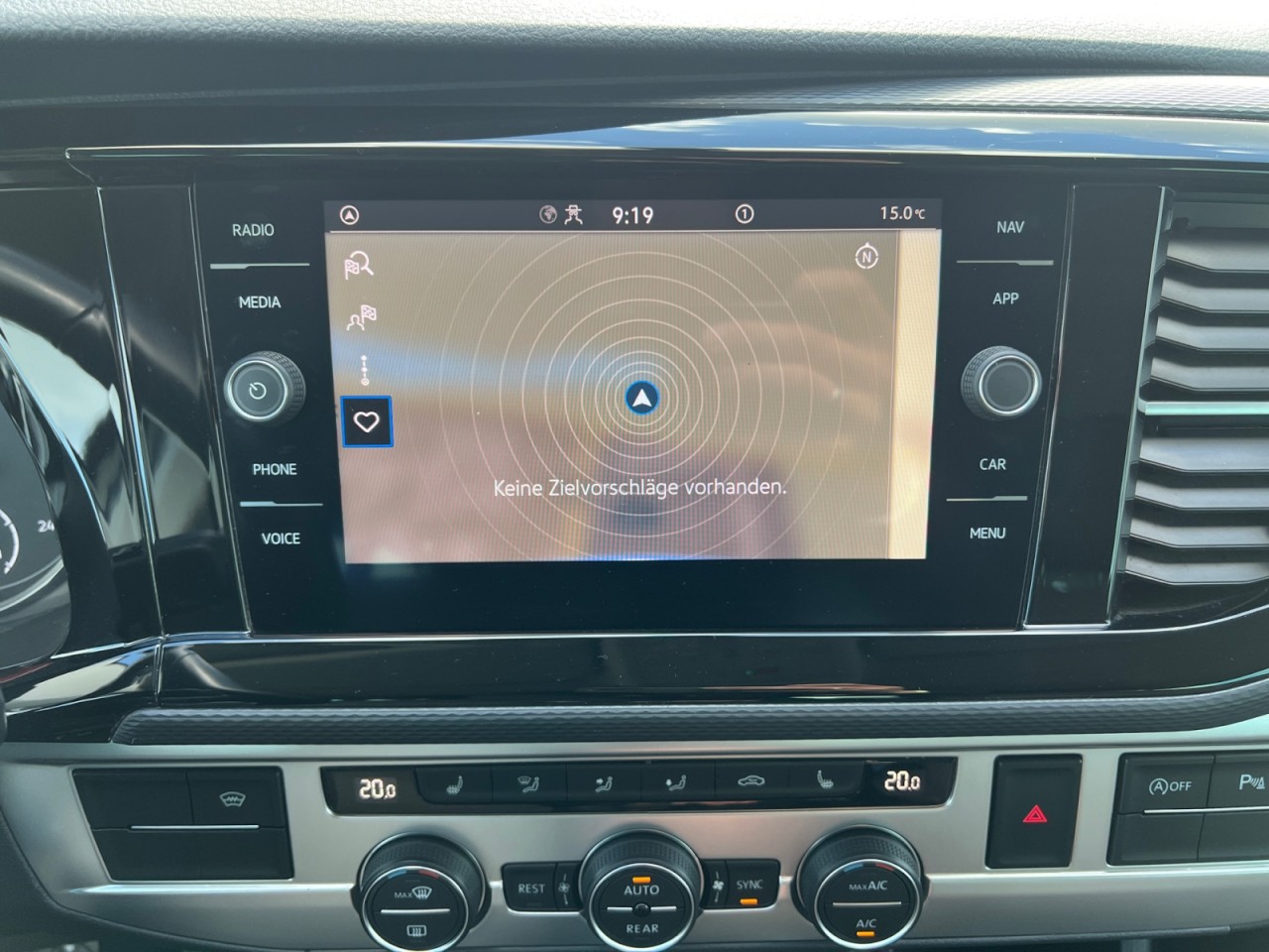 Bild 14 - T6.1 Multivan 2.0 TDI Trendline AHV RFK NAVI LED