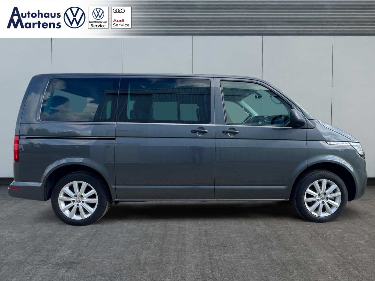 Bild 19 - T6.1 Multivan 2.0 TDI Trendline AHV RFK NAVI LED