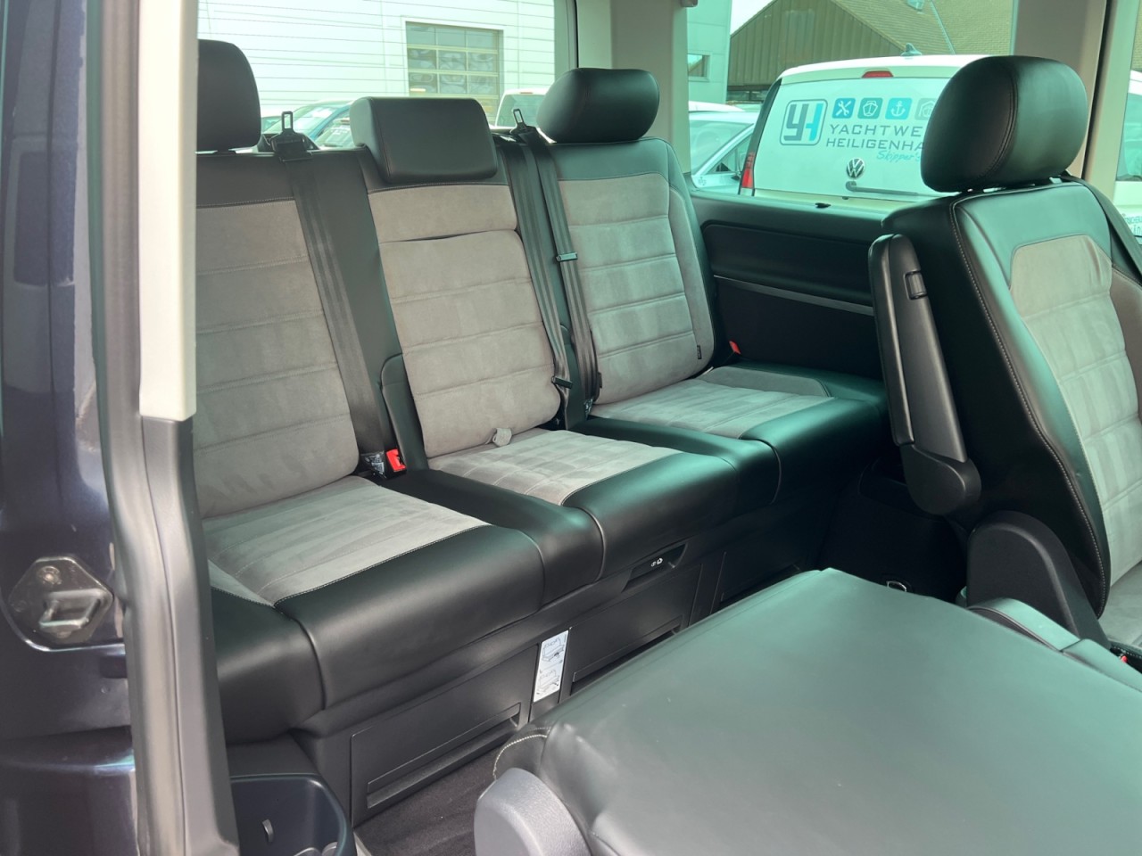 Bild 15 - Multivan T6.1 2.0 TDI Generation Six 4MOTION