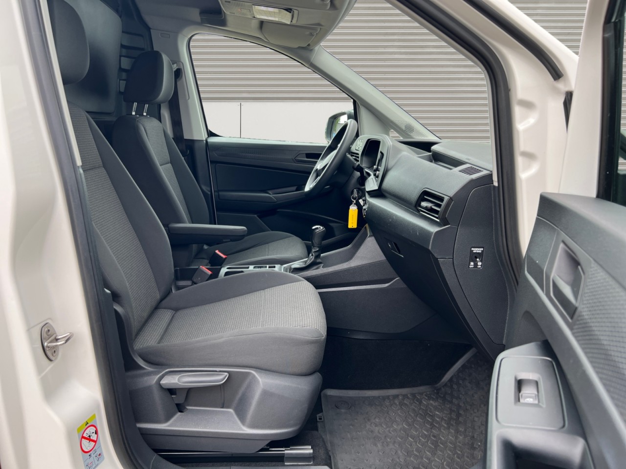 Bild 9 - Caddy Cargo 1.5 TSI Maxi AHV Klima Kamera PDC