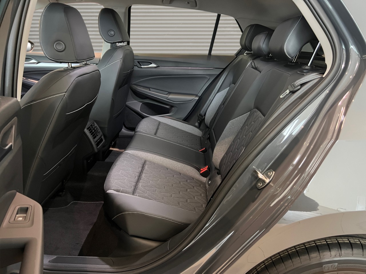 Bild 8 - Golf Energy 1,5 l eTSI OPF DSG Klima Navi