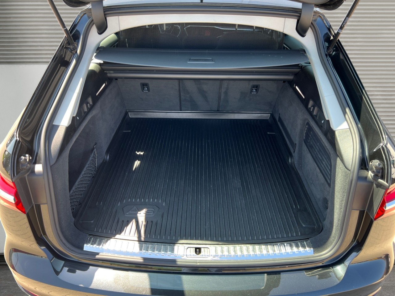 Bild 10 - A6 Avant 45 TDI quattro S-tronic Matrix Kamera
