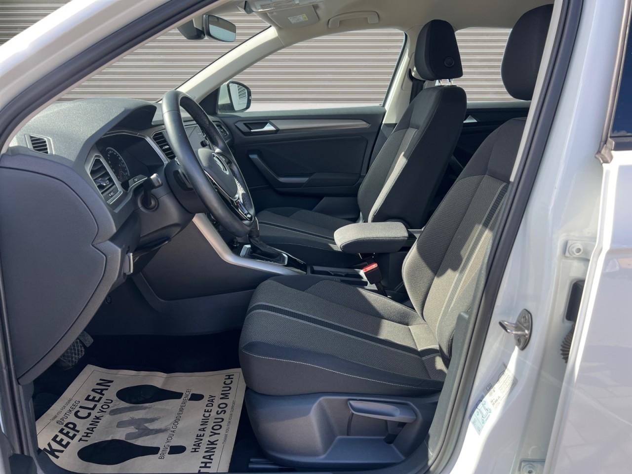 Bild 2 - T-Roc 2.0 TDI Style Klima Navi Rückfahrkamera
