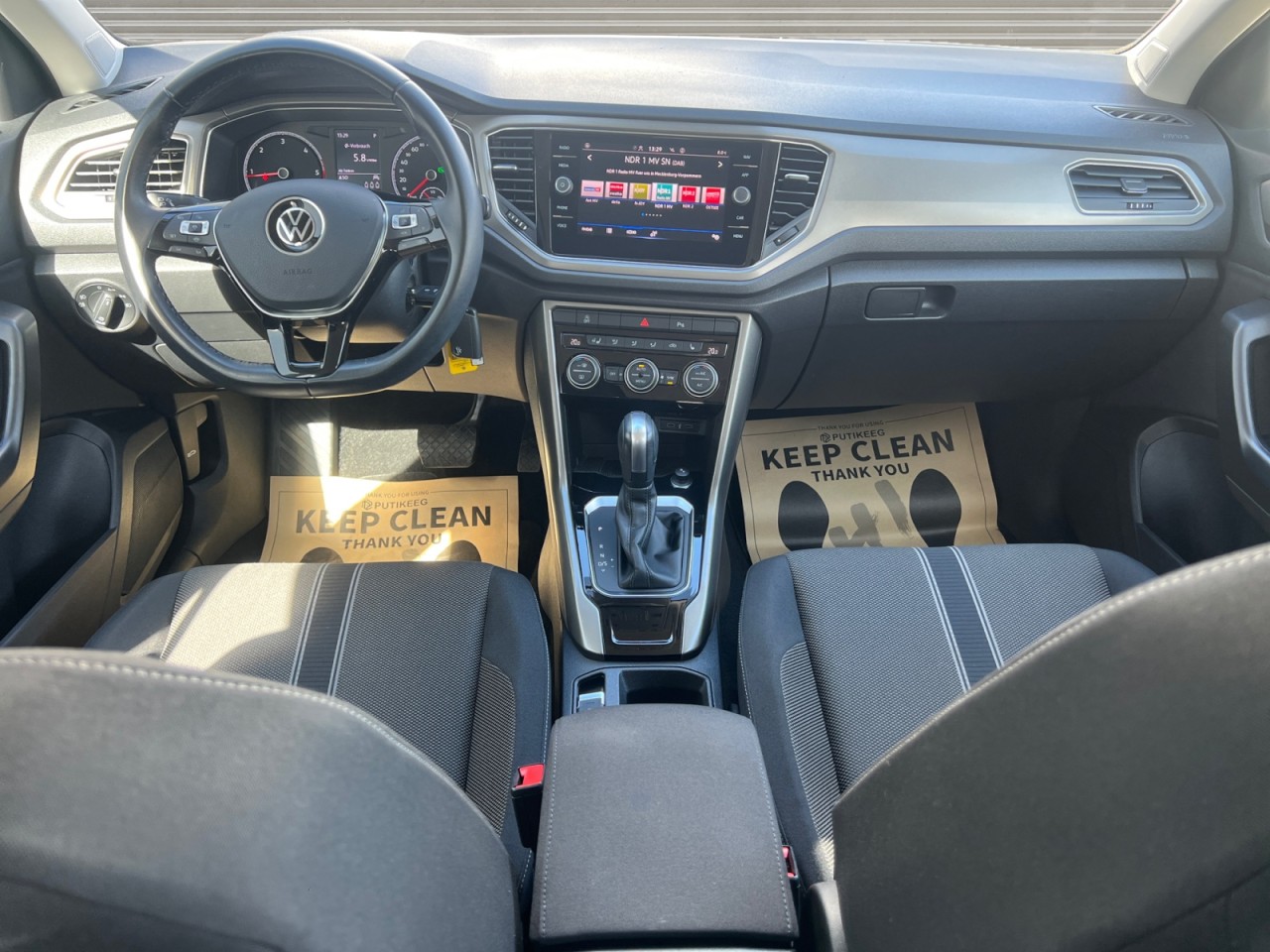 Bild 4 - T-Roc 2.0 TDI Style Klima Navi Rückfahrkamera