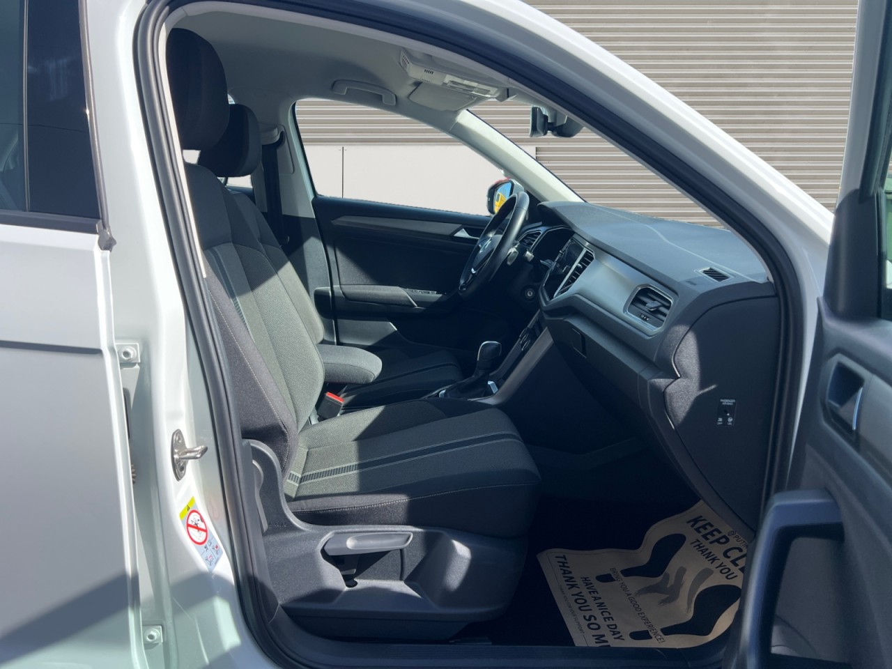 Bild 9 - T-Roc 2.0 TDI Style Klima Navi Rückfahrkamera