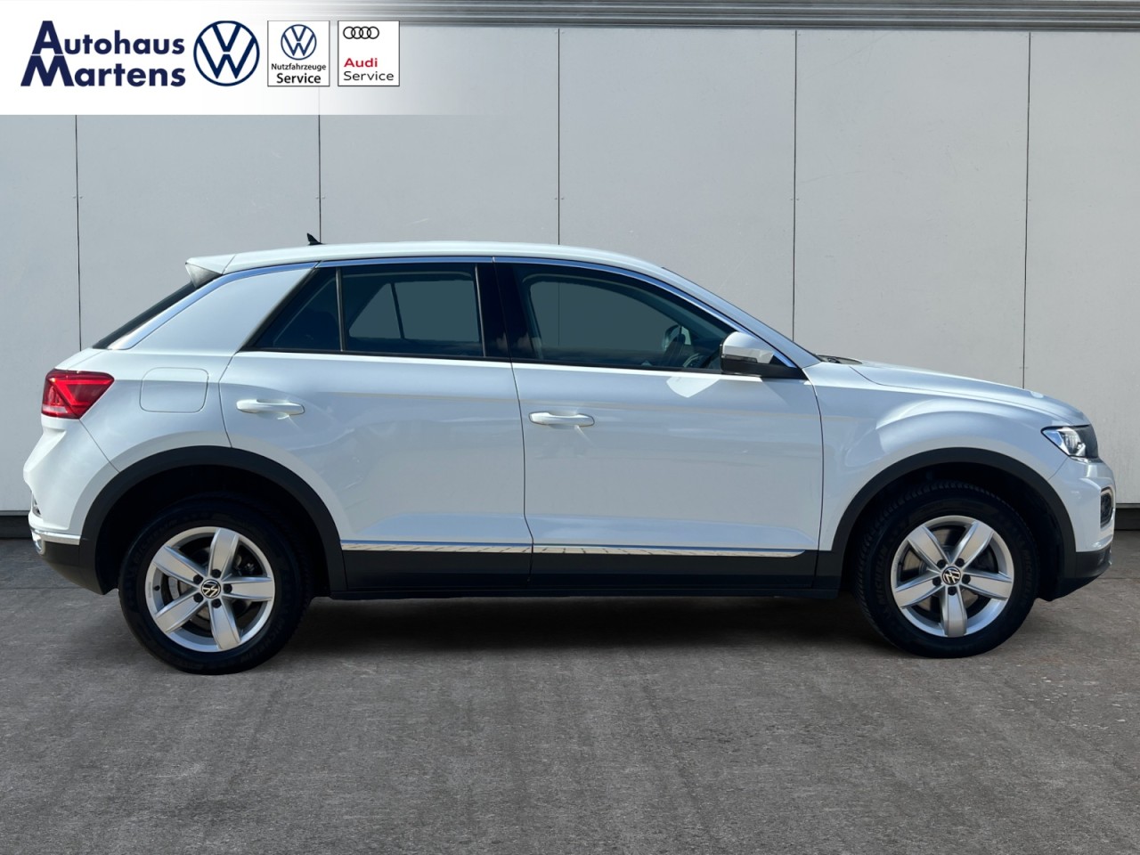 Bild 18 - T-Roc 2.0 TDI Style Klima Navi Rückfahrkamera