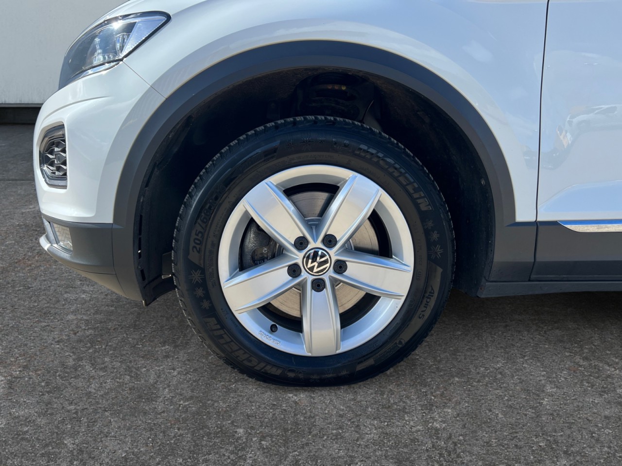 Bild 21 - T-Roc 2.0 TDI Style Klima Navi Rückfahrkamera
