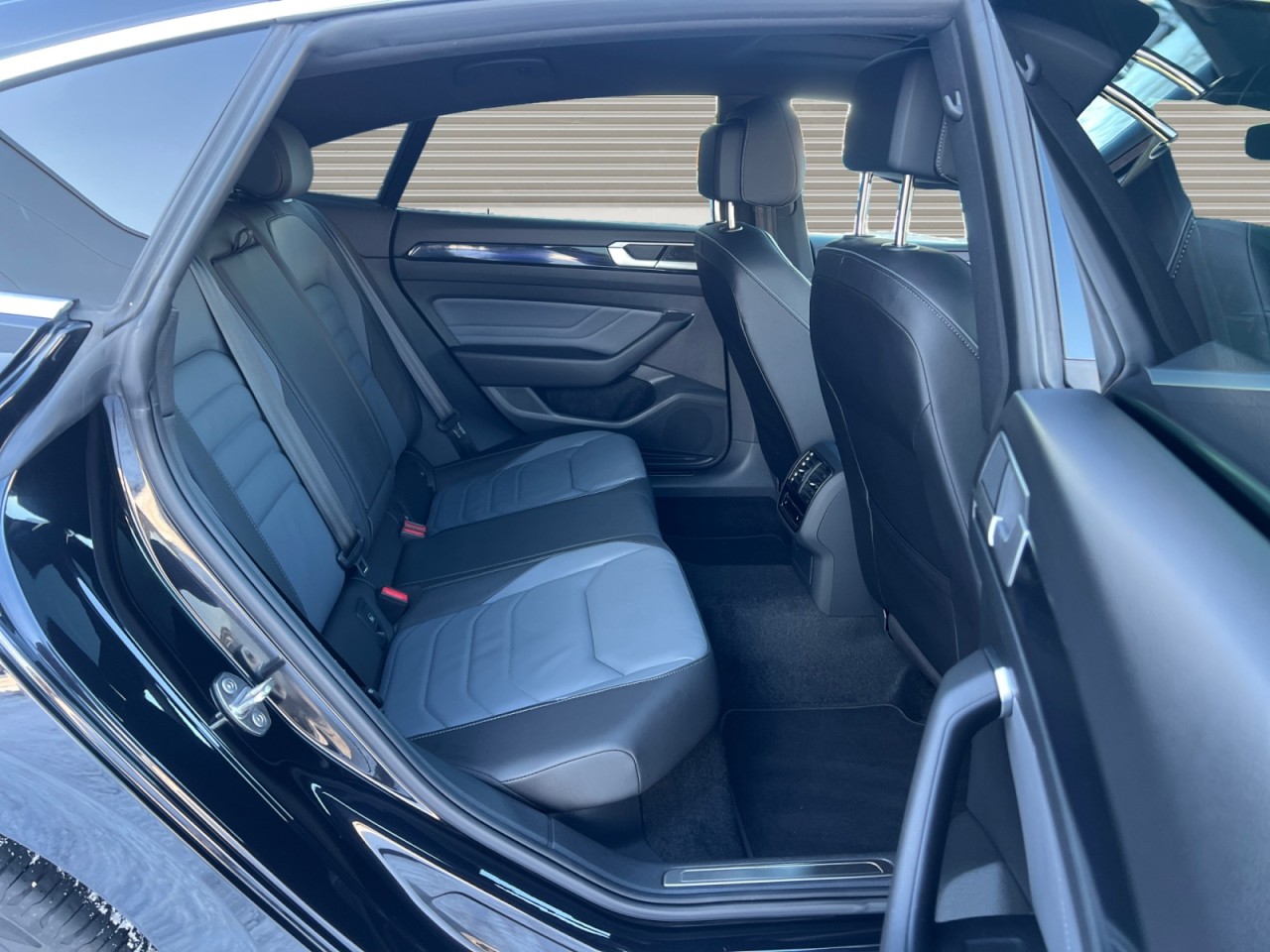 Bild 10 - Arteon 2.0 TDI Elegance Klima Navi Leder