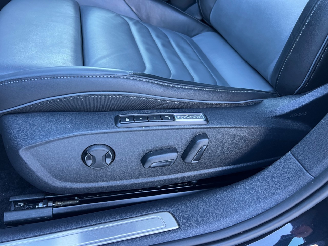 Bild 14 - Arteon 2.0 TDI Elegance Klima Navi Leder