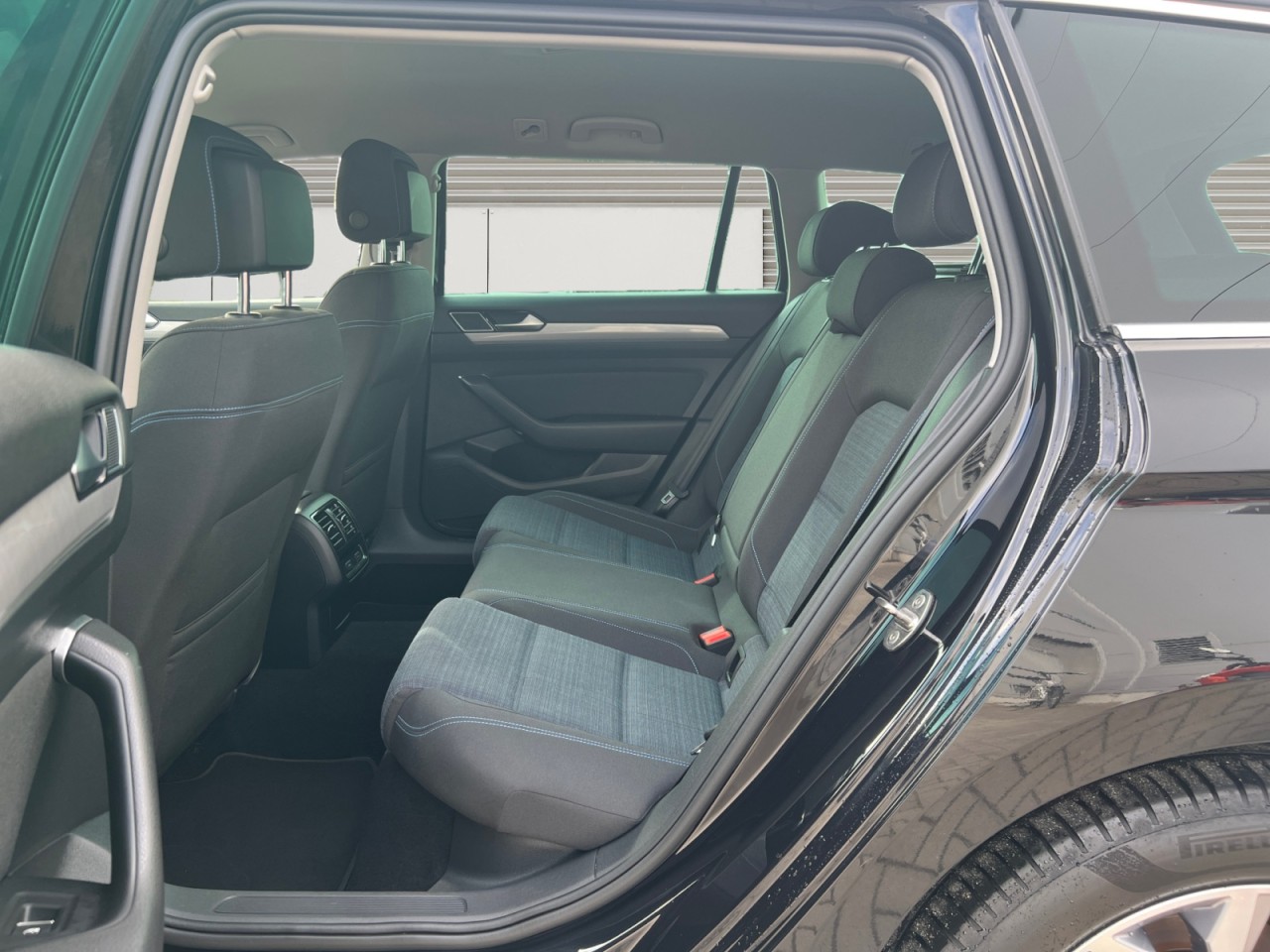 Bild 8 - Passat Variant 1.4 TSI Hybrid GTE AHK Navi ACC