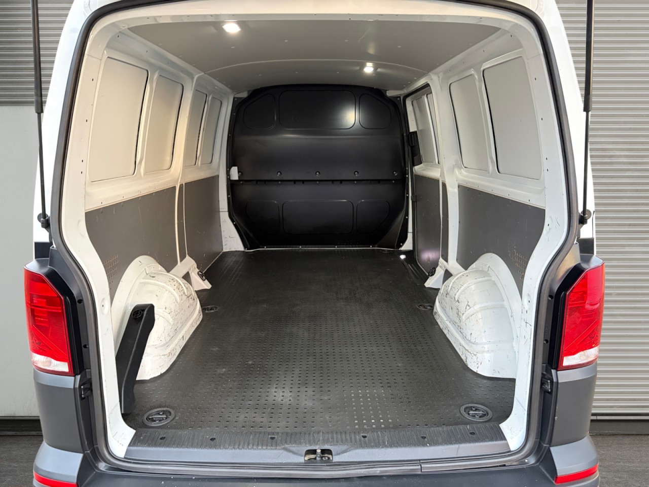 Bild 11 - T6.1 2.0 TDI Kasten EcoProfi L2H1 (EURO 6d)