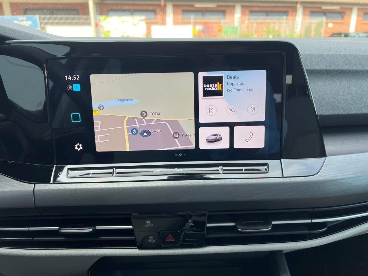 Bild 13 - Golf VIII Variant 2.0 TDI Style Matrix HUD AHK