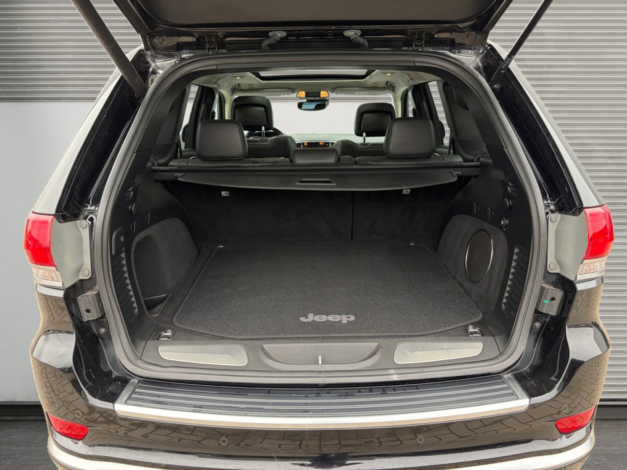 Bild 11 - Grand Cherokee 3.0 CRD Summit Klima Xenon Navi