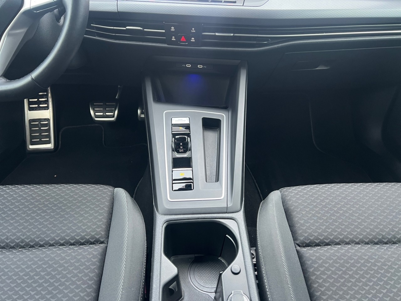 Bild 7 - Golf VIII Variant 2.0 TDI Active Klima Navi