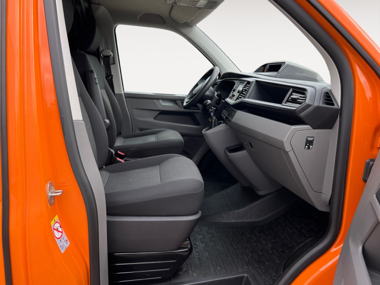 Bild 7 - T6.1 Transporter Kasten 2.0 TDI Hoch lang L2H3