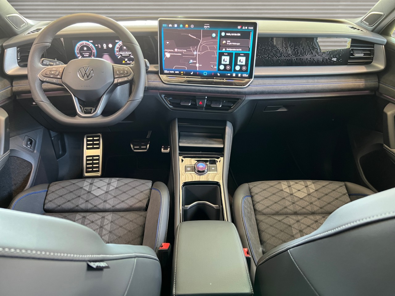 Bild 4 - Tayron R-Line 2,0l TDI 4MOTION 193 PS 7-Gang-DSG