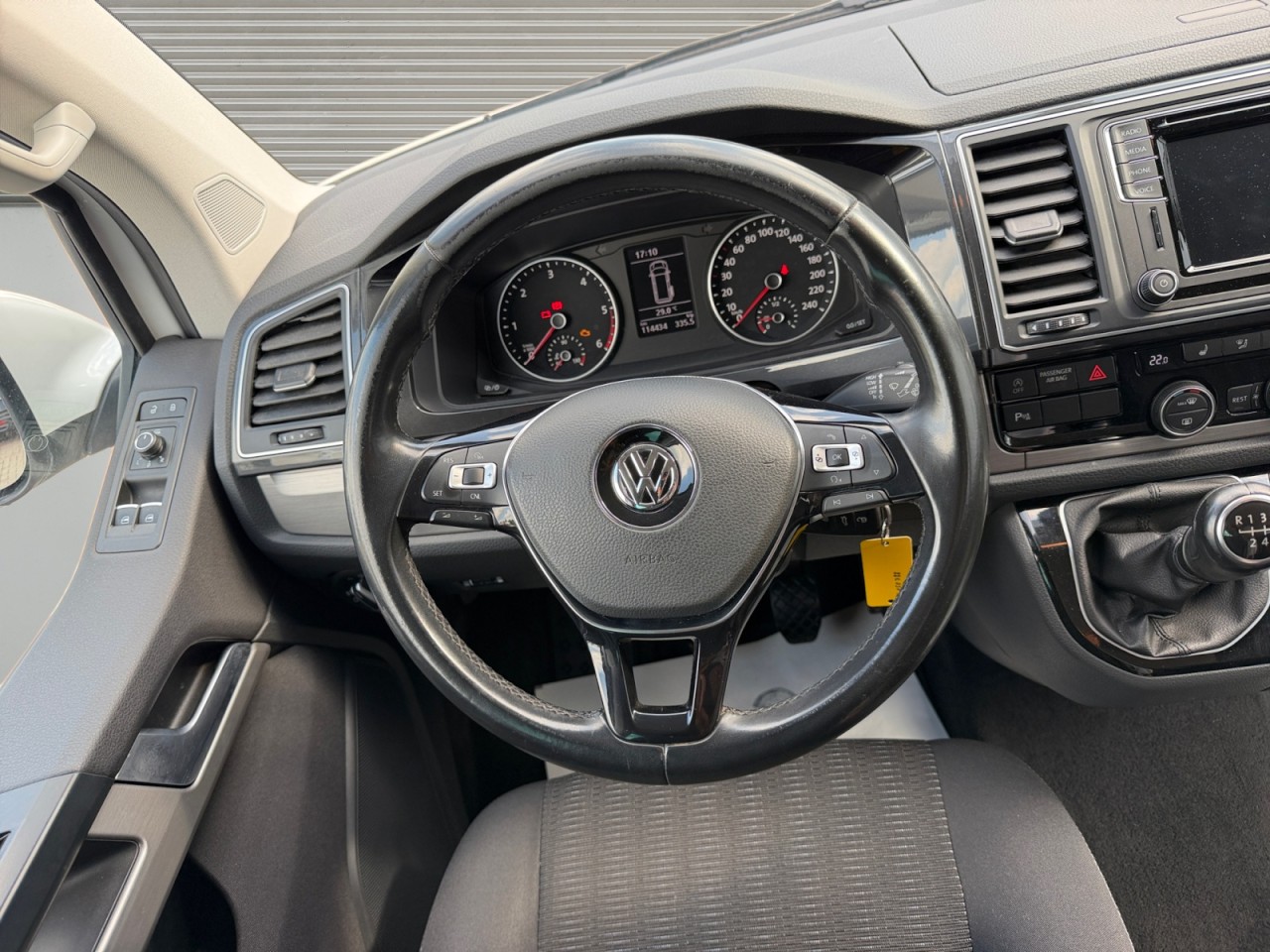 Bild 5 - T6 2.0 TDI Multivan Comfortline Klima Navi