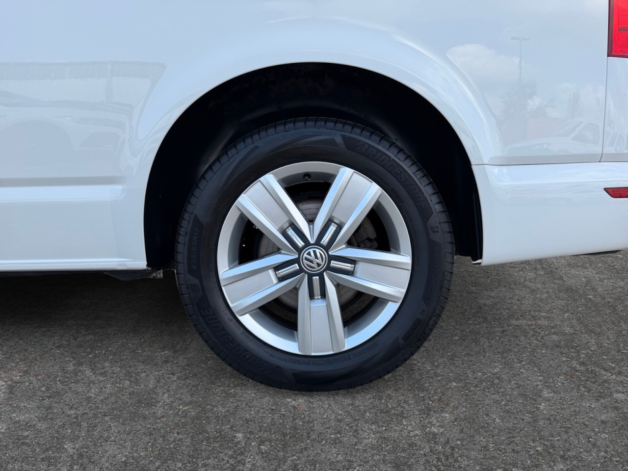 Bild 20 - T6 2.0 TDI Multivan Comfortline Klima Navi