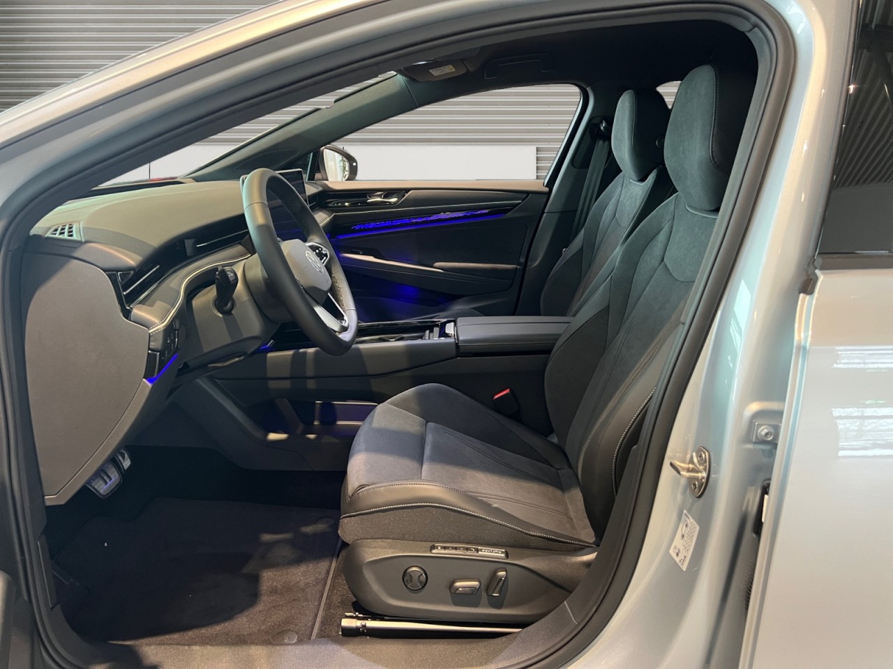 Bild 2 - ID.7 Tourer Pro S 286 PS 86 kWh 1-Gang-Automatik