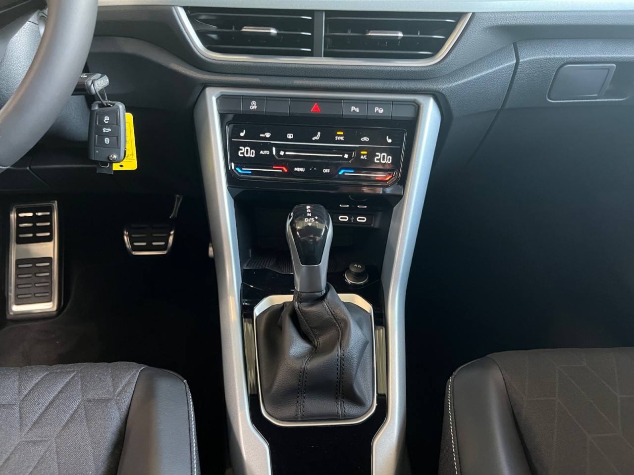 Bild 7 - T-Roc GOAL 1.5l TSI OPF 150 PS 7-Gang-DSG Klima