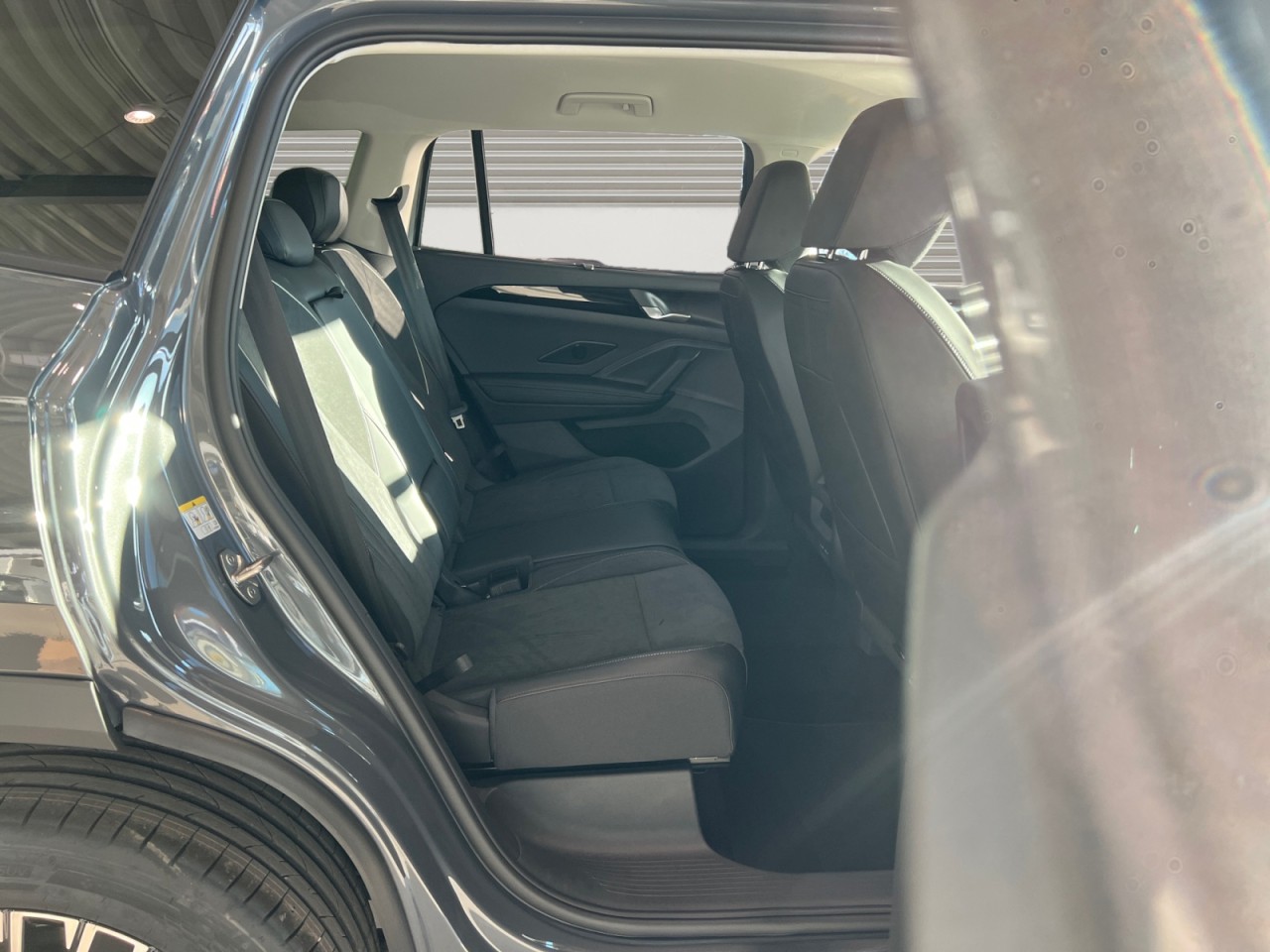 Bild 10 - Tayron Elegance 2,0 l TDI 4M 193 PS 7-Gang-DSG