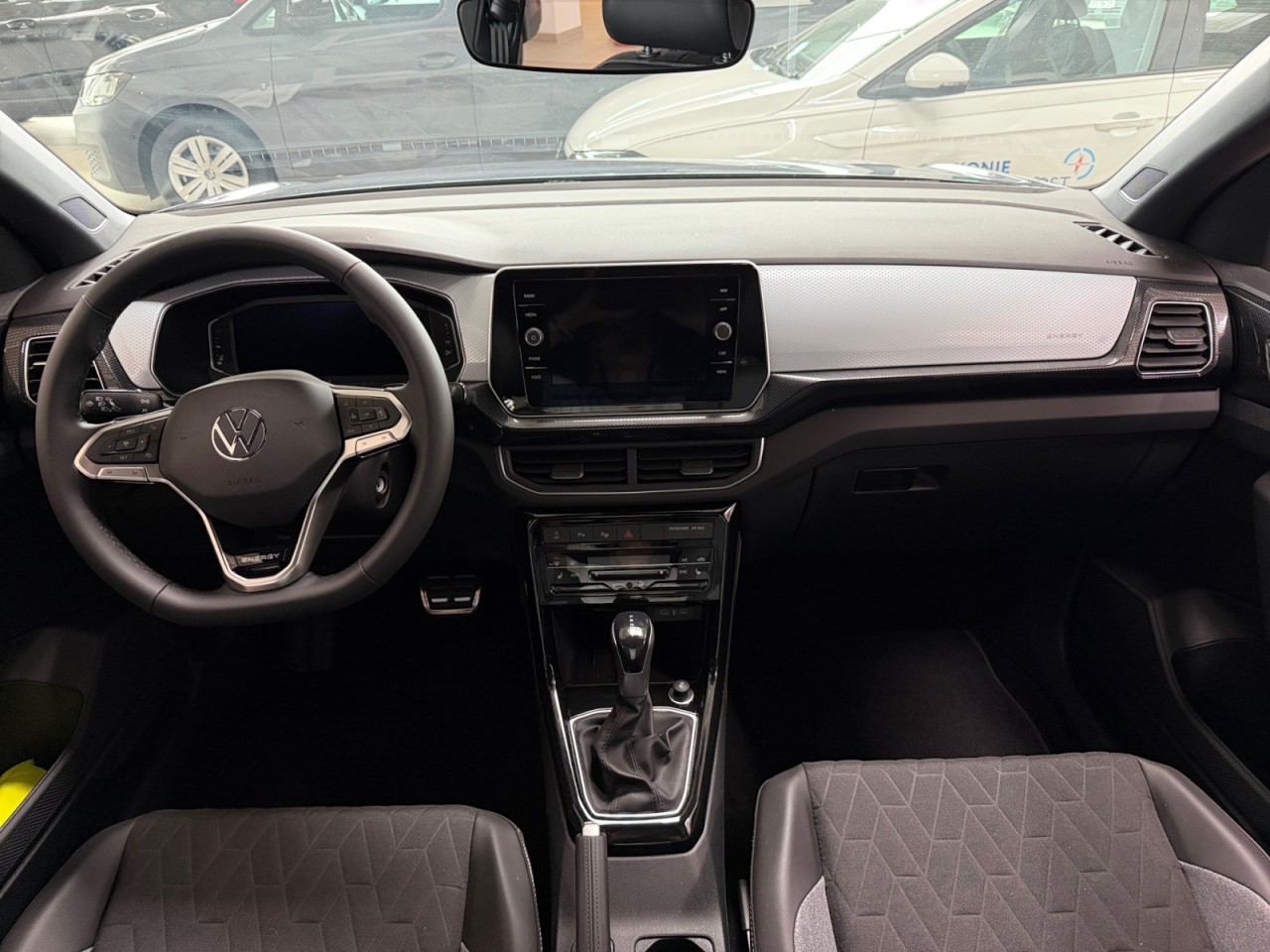 Bild 6 - T-Cross Energy 1.0 l TSI 7-Gang DSG Klima Navi