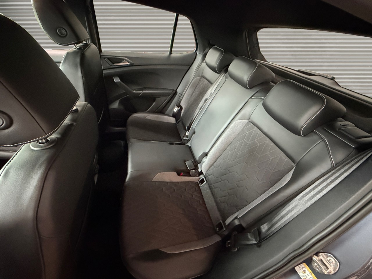 Bild 7 - T-Cross Energy 1.0 l TSI 7-Gang DSG Klima Navi
