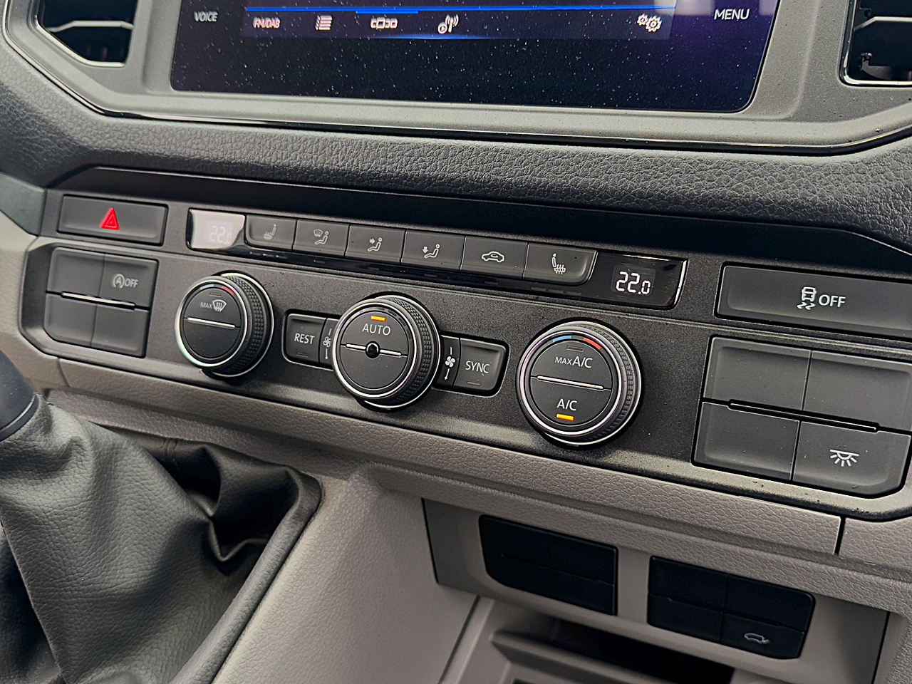 Bild 4 - Crafter 35 MR Leichtbaukoffer m. Ladebordwand