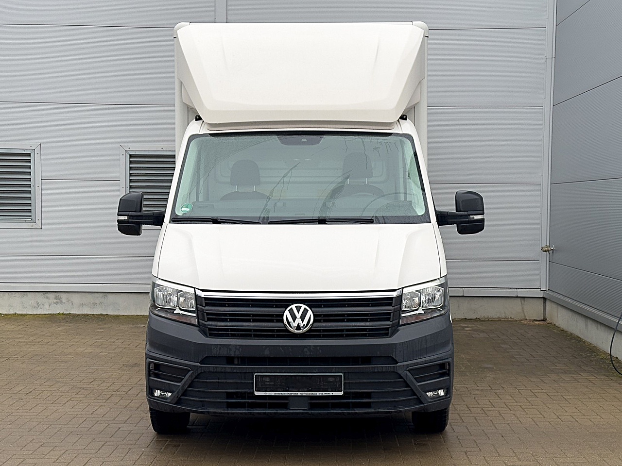 Bild 8 - Crafter 35 MR Leichtbaukoffer m. Ladebordwand