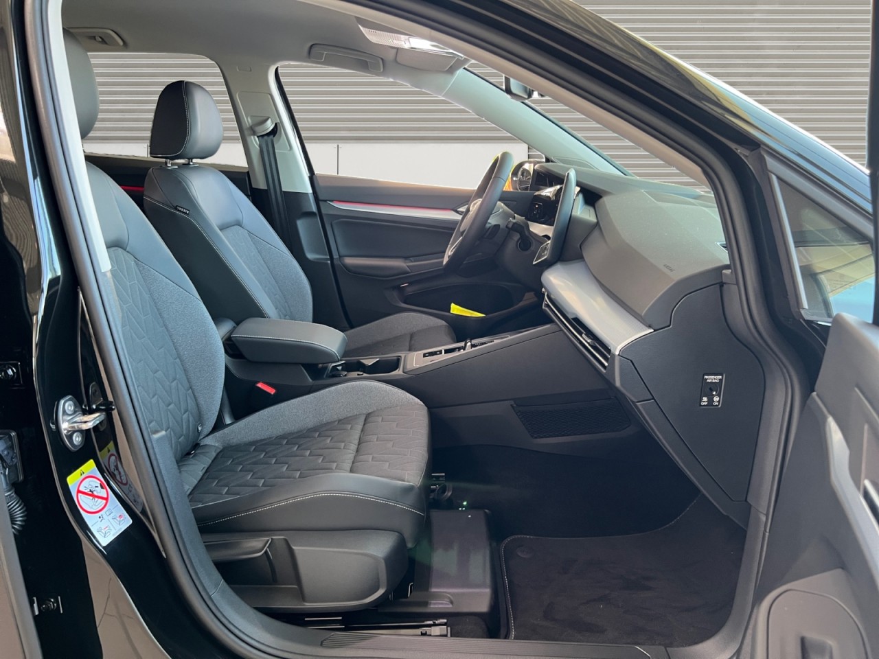 Bild 9 - Golf GOAL 1,5l eTSI OPF 150 PS 7-Gang-DSG Klima