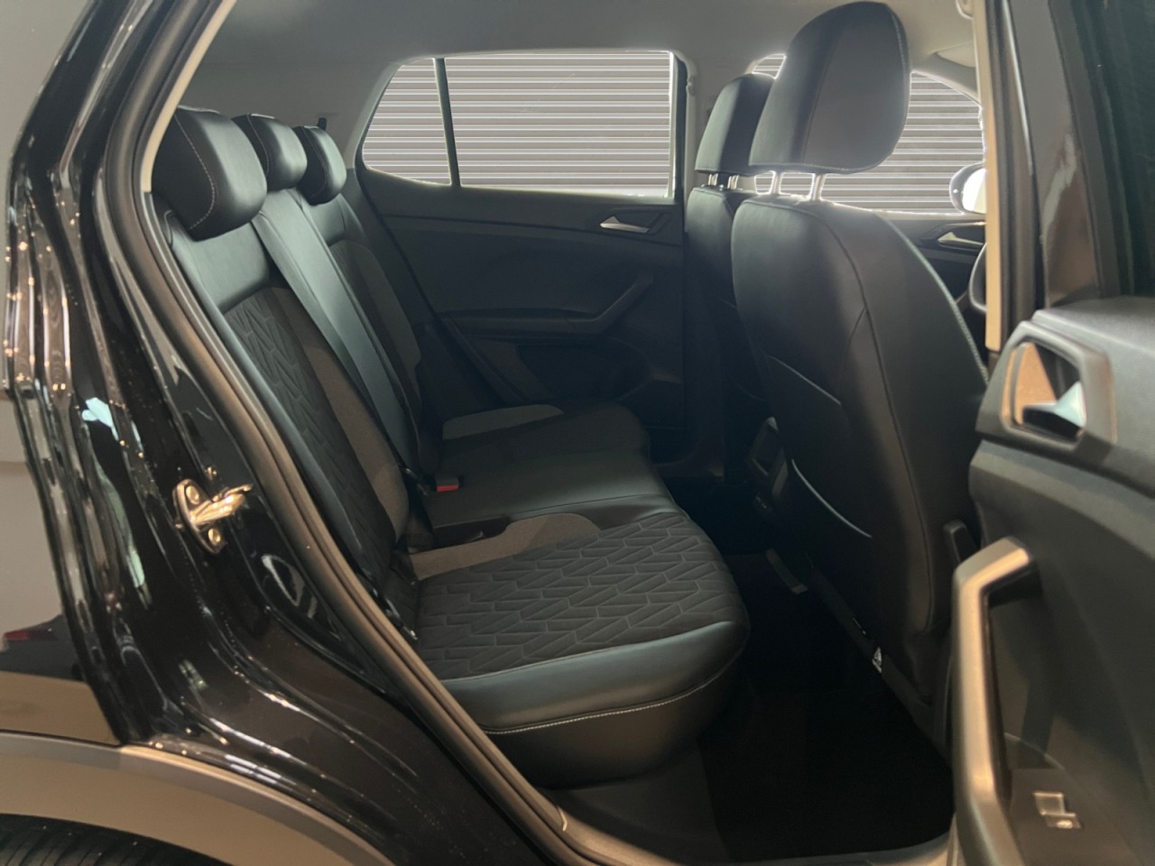 Bild 10 - T-Cross Energy 1.0 l TSI DSG Klima Navi