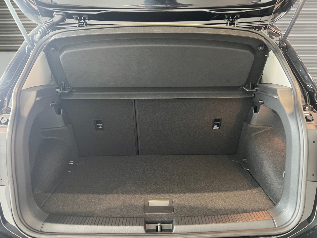 Bild 11 - T-Cross Energy 1.0 l TSI DSG Klima Navi