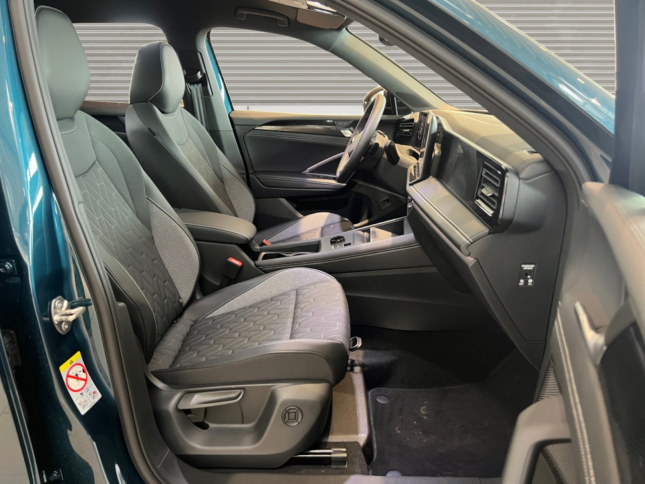 Bild 8 - Tiguan GOAL 1,5 l eTSI OPF DSG Klima Navi