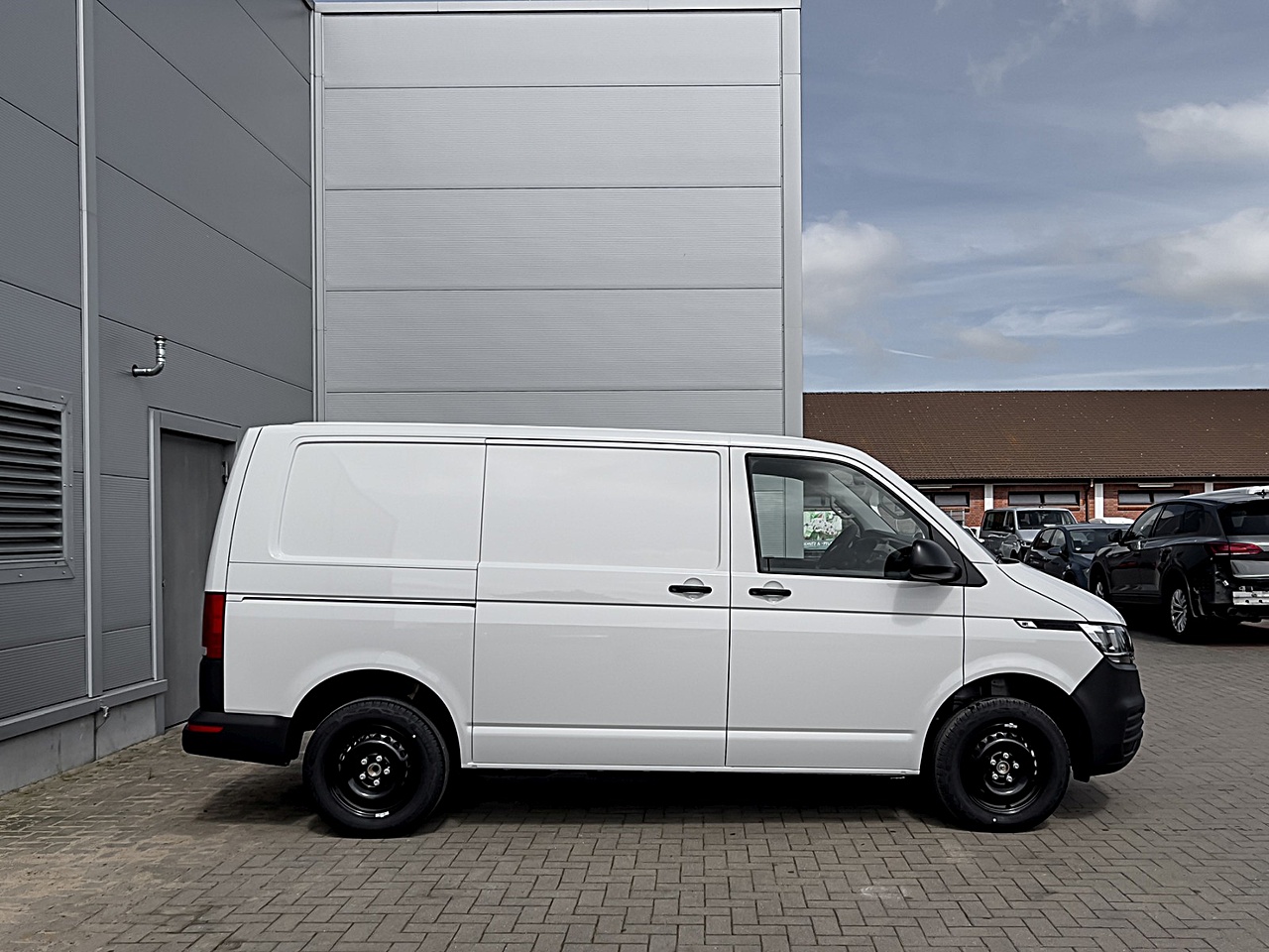 Bild 11 - Transporter 6.1 Kasten KR 2,0 l TDI 81 kW 5-Gang