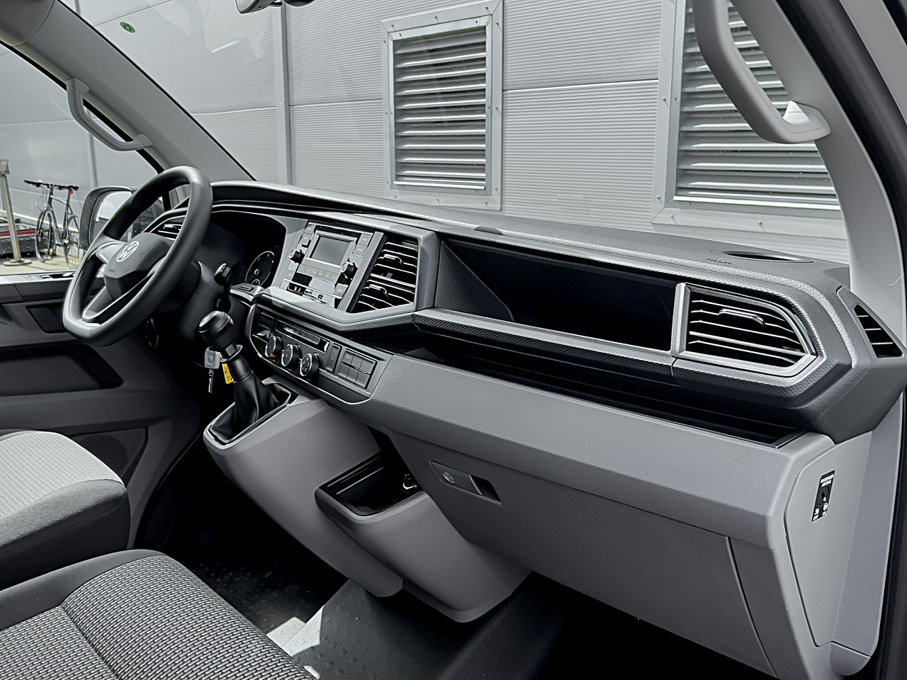 Bild 18 - Transporter 6.1 Kasten KR 2,0 l TDI 81 kW 5-Gang