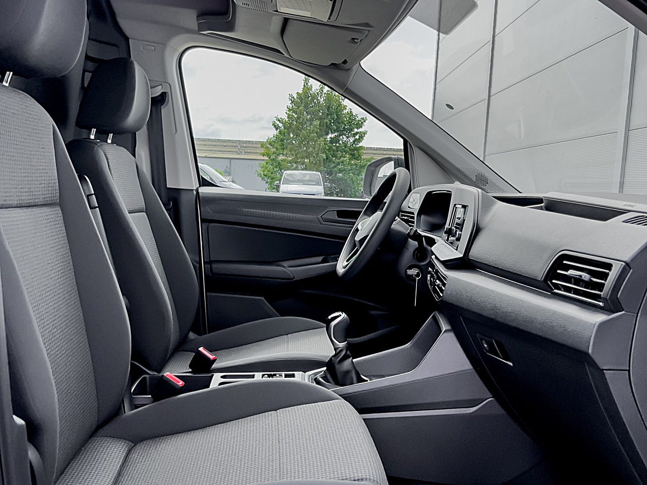 Bild 17 - Caddy Cargo Motor: 2,0 l TDI 6-Gang Klima