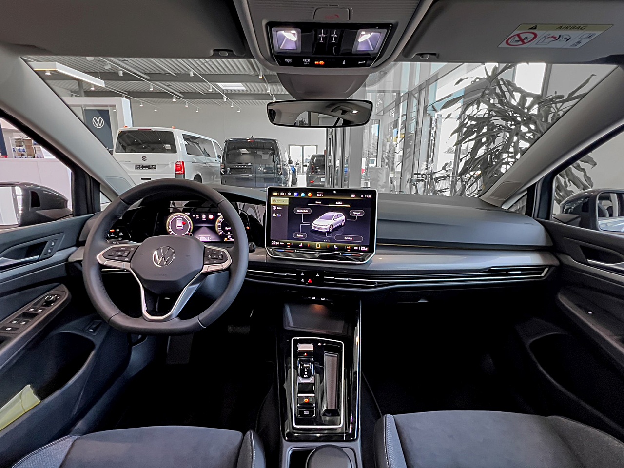 Bild 5 - Golf Variant Style 1,5 l eTSI 7-Gang-DSG Klima