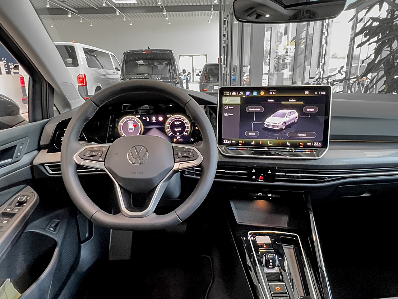 Bild 6 - Golf Variant Style 1,5 l eTSI 7-Gang-DSG Klima