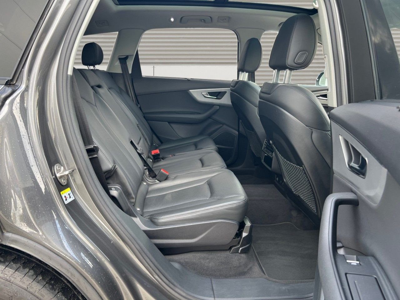 Bild 10 - Q7 50 TDI Panorama AHK Allradlenkung Head Up NSA