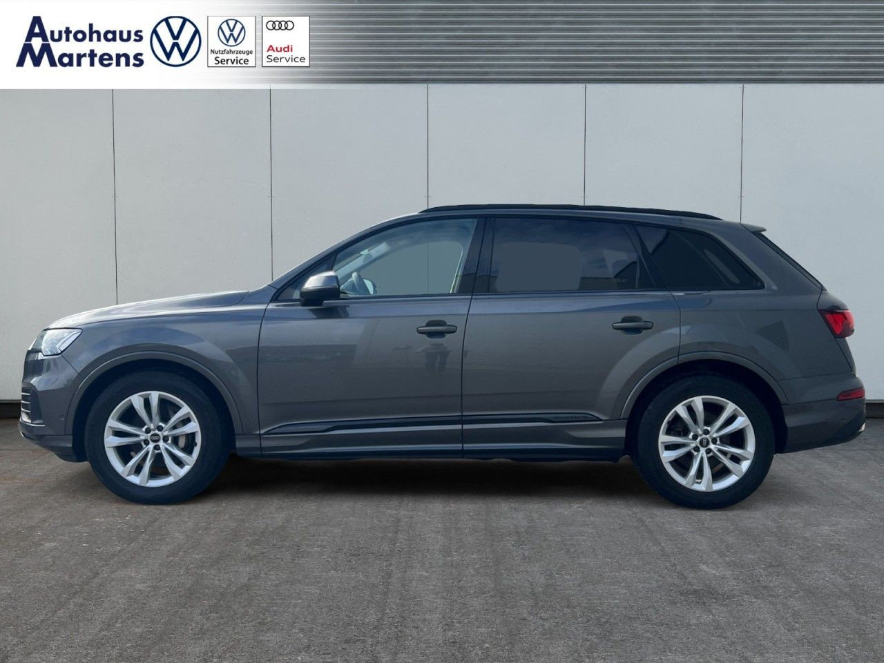 Bild 12 - Q7 50 TDI Panorama AHK Allradlenkung Head Up NSA